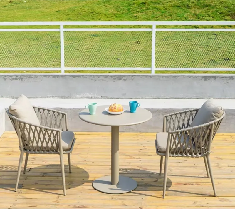 Acheter un ensemble duo aluminium avec chaises en corde tressée à Toulon, Aix-en-Provence ou Antibes